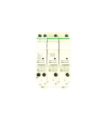 STI 3P N  8,5X31,5 400V - Voir ici le remplaçant - 15657