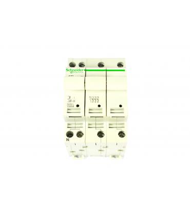 STI 3P N  10,3X38 500V - Voir ici le remplaçant - 15658